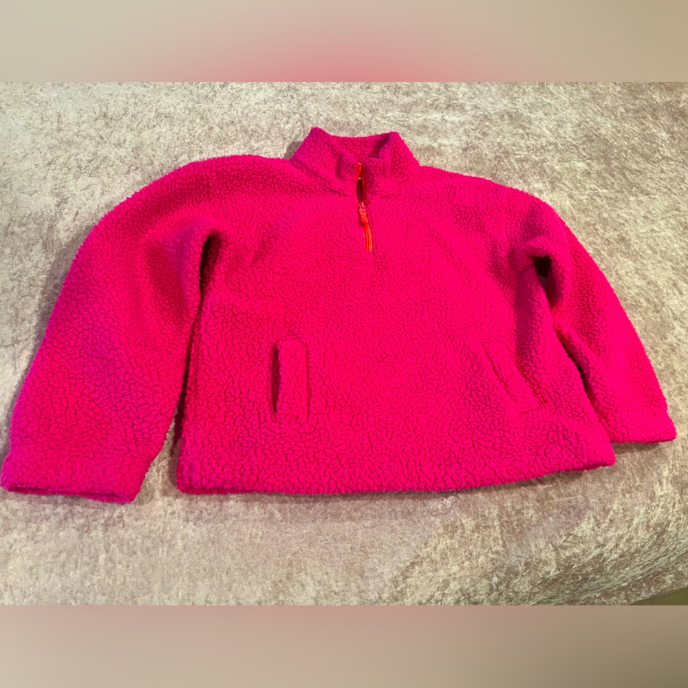 Gap beautiful pink girl sweater size 10. Excellent condition